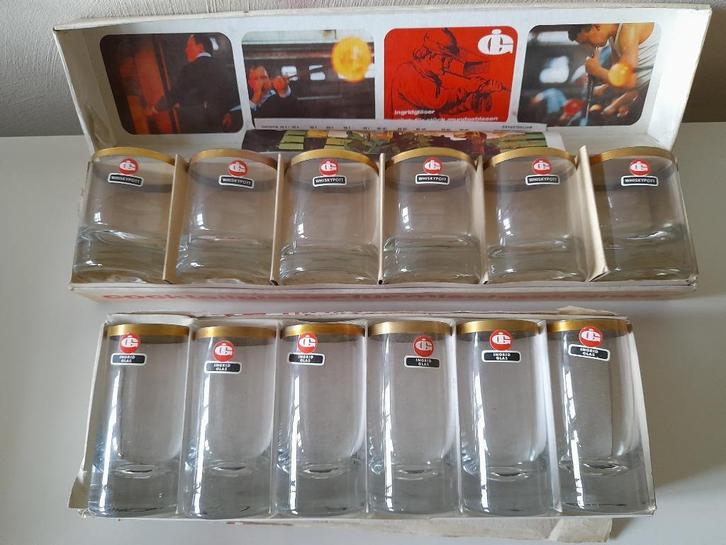 12 verres vintage Ingrid Glashutte - plaqué or - inutilisé !, Collections, Verres & Petits Verres, Neuf, Enlèvement