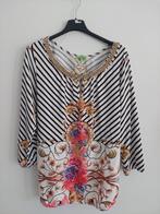 Bloes zwart-wit strepen met bloemenpatroon K-Design, K-design, Wit, Ophalen of Verzenden, Zo goed als nieuw