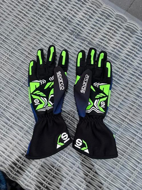 Karting " set ", Sport en Fitness, Karting, Zo goed als nieuw, Helm of Handschoenen, Ophalen