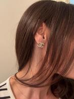 Boucle d’oreille, Handtassen en Accessoires, Oorbellen, Overige materialen, Nieuw, Knopjes of Stekers, Goud