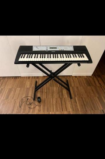 Keyboard van yamaha beschikbaar voor biedingen