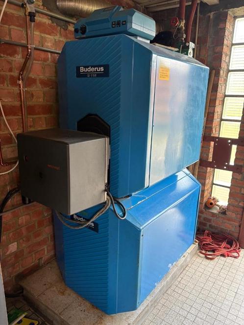 Mazoutbrander - Buderus ketel + Weishaupt brander, Doe-het-zelf en Bouw, Chauffageketels en Boilers, Gebruikt, Ophalen