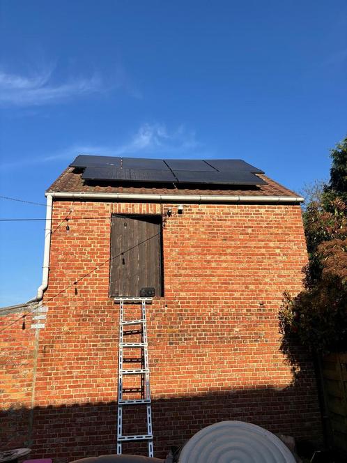 Zonnepanelen+materiaal en omvormer gedemonteerd., Doe-het-zelf en Bouw, Zonnepanelen en Toebehoren, Gebruikt, Ophalen