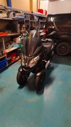 Piaggio MP3 300 Cc sport model, Motoren, Motoren | Piaggio, 300 cc, 12 t/m 35 kW, Sport, Particulier