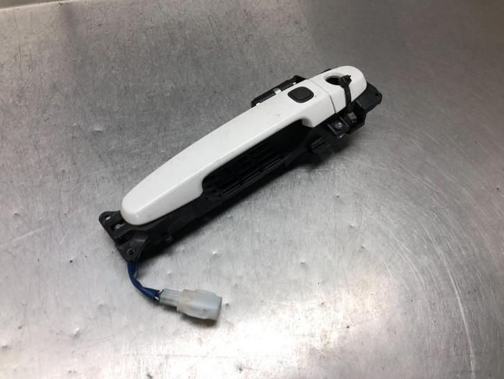 PORTIERGREEP BUITEN LINKS VOOR Toyota Auris (E15), Auto-onderdelen, Carrosserie, Toyota, Voor, Links, Gebruikt