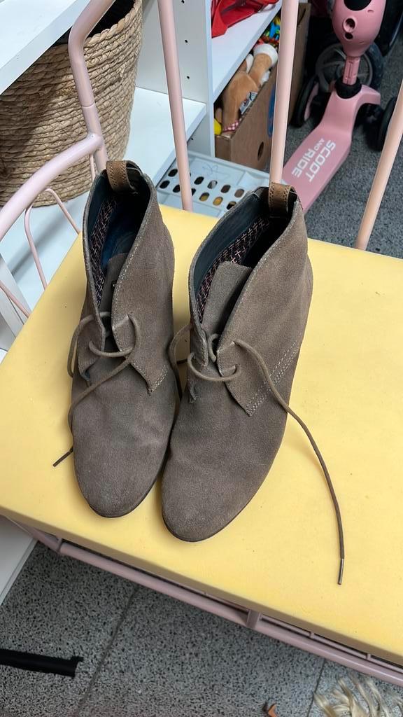 Tommy hilfiger hakken, Vêtements | Hommes, Chaussures, Comme neuf, Enlèvement