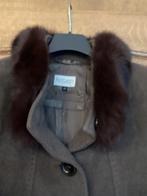 Damesmantel, Enlèvement, Comme neuf