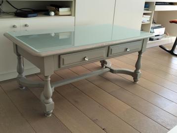 salontafel beschikbaar voor biedingen