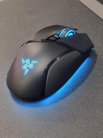 Razer Basilisk V3 Pro 35K Wireless Gaming Mouse beschikbaar voor biedingen