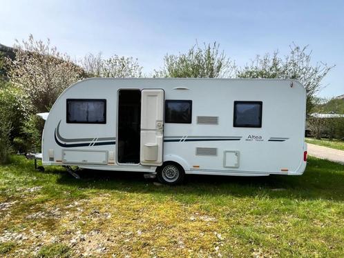 Familietrailer UK. Adria Altea Tamar 6 zitplaatsen, 2014., Caravans en Kamperen, Caravans, Particulier, tot en met 6, 1250 - 1500 kg