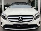 Mercedes-Benz GLA 200 2.2D / Xenon / Toit Pano / Camera / Cr, Auto's, USB, Gebruikt, Euro 6, 4 cilinders