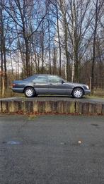 Mercedes +/- 98.000 km W124 E250 diesel multiklepper, Auto's, Mercedes-Benz, 2500 cc, 4 deurs, Zwart, Zwart