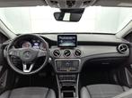 Mercedes-Benz GLA-Klasse 180 Urban | Panoramisch Dak | Trekh, Auto's, Gebruikt, 1600 cc, Zwart, 5 deurs