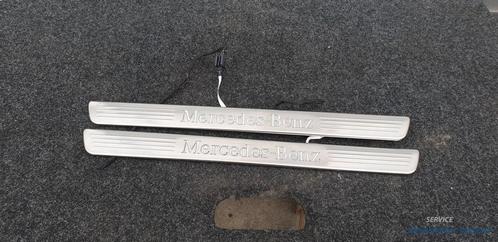 Verlichtte instaplijsten CLA C118 Mercedes Origineel gebruik, Auto-onderdelen, Carrosserie, Mercedes-Benz, Voor, Gebruikt