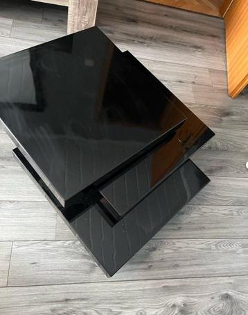 CASARIA roterende zwart gelakte design salontafel 60x60 cm beschikbaar voor biedingen
