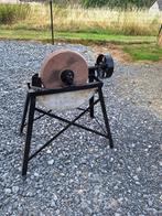 ancienne meule à eau, Antiek en Kunst, Antiek | Gereedschap en Instrumenten, Ophalen