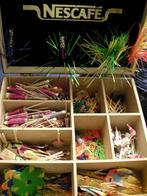 une boite pleine d'accessoire pour apéritif, Enlèvement ou Envoi, Neuf, Verre ou Tasse