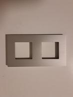 Niko 155-76800 - alu grey brushed afdekplaat, Doe-het-zelf en Bouw, Ophalen, Zo goed als nieuw, Overige typen