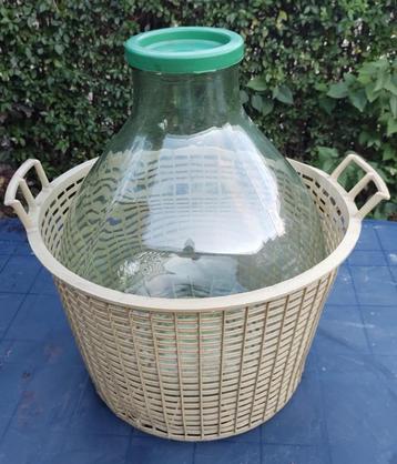 Mandflessen 30 liter + gereedschap zelf wijn maken beschikbaar voor biedingen