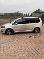 VW Touran 1.6TDI Nieuwe Motor 2012 Gekeurd, Auto's, Voorwielaandrijving, Euro 5, Monovolume, 4 cilinders