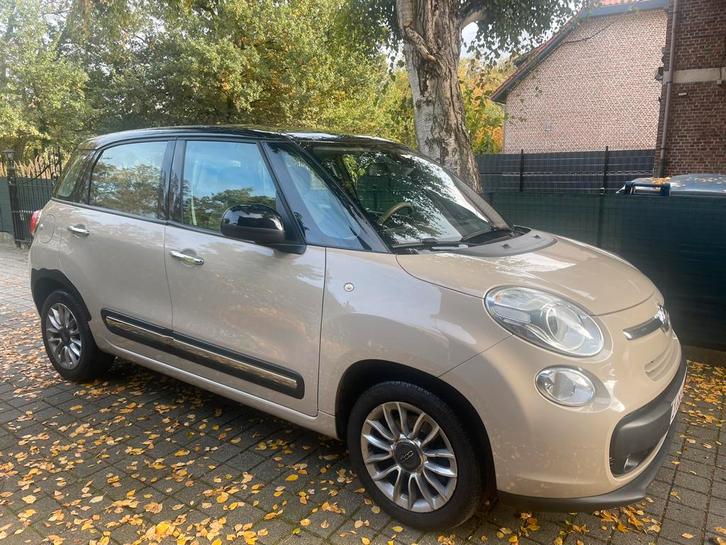 Fiat 500L cappuccino kleur, pano dak, Auto's, Fiat, Particulier, 500L, Airbags, Airconditioning, Bluetooth, Boordcomputer, Centrale vergrendeling