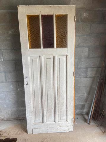 Pitch pine deuren met glasramen (3stuks) beschikbaar voor biedingen