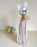 Houten kat, handmade. Indonesië. 50 cm hoog, Ophalen of Verzenden, Gebruikt, Hond of Kat, Beeldje of Figuurtje