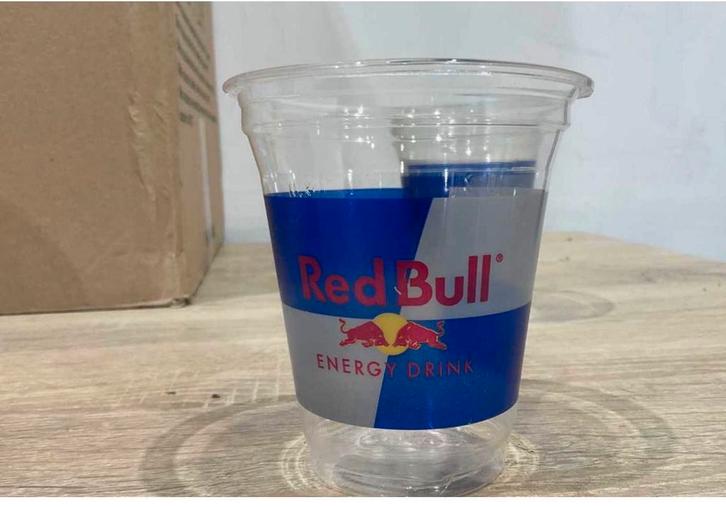 Redbull bekers 300cc, Collections, Verres & Petits Verres, Neuf, Autres types, Enlèvement