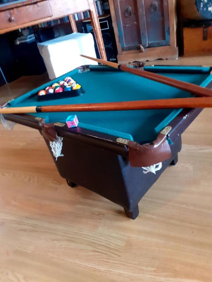 Vintage minibiljart, Sport en Fitness, Biljarten en Poolen, Zo goed als nieuw, Ophalen