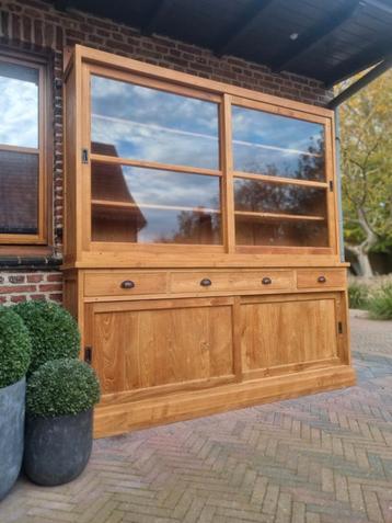 Teak buffetkast/vitrinekast GRATIS LEVERING  beschikbaar voor biedingen