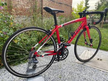Racefiets maat 44 - 26 inch Specialized beschikbaar voor biedingen