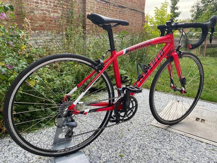 Racefiets maat 44 - 26 inch Specialized, Fietsen en Brommers, Fietsen | Racefietsen, Zo goed als nieuw, Overige merken, 10 tot 15 versnellingen