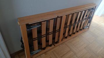 2 lattenbodems voor dubbel bed 200x140 beschikbaar voor biedingen