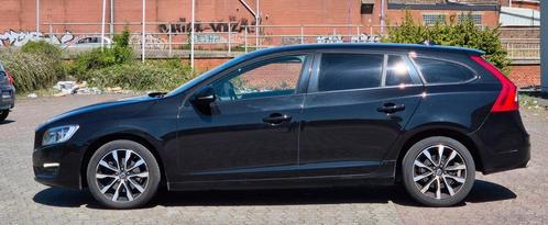 Volvo V60 D2 an2018.197mkm cuir clima gps 11500€, Auto's, Volvo, Particulier, V60, Diesel, Euro 6, Break, 5 deurs, Handgeschakeld