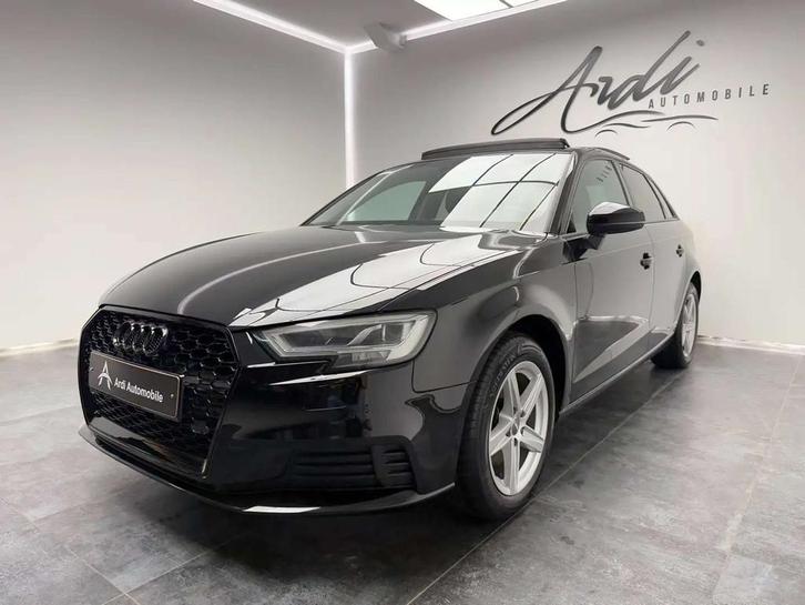 Audi A3 1.0 TFSI *CARPLAY*TOIT OUV*GARANTIE 12 MOIS*1 PROP, Auto's, Audi, Te koop, A3, ABS, Airbags, Airconditioning, Android Auto