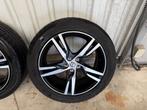 19" Orginele Alu velgen + winterbanden Volvo XC40, Auto-onderdelen, Banden en Velgen, Gebruikt, Velg(en), Winterbanden, 235 mm