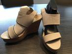 Sandales en cuir QUICKE taille 40 (marque boutique), Vêtements | Femmes, Comme neuf, Envoi, Sandales et Mûles