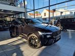 Volvo XC60 BLACK EDITION B5 AWD MILD HYBRID (bj 2024), Auto's, Automaat, USB, Gebruikt, 4 cilinders