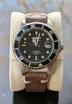Invicta duikershorloge|Quartz|37.5mm|bruin lederen bandje, Handtassen en Accessoires, Horloges | Heren, Ophalen of Verzenden, Zo goed als nieuw