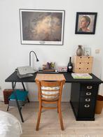 Bureau in zwart, Huis en Inrichting, Ophalen, Zo goed als nieuw, Bureau