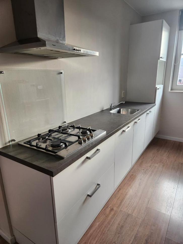 Cuisine équipée, Maison & Meubles, Cuisine | Cuisines complètes, Comme neuf, Bois, Enlèvement