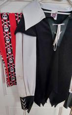 Carnavalkledij heren, Ophalen