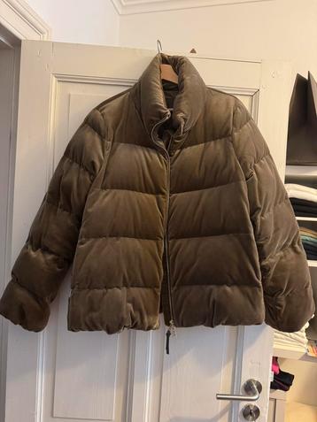 Massimo Dutti winterjas maat Large,Khaki kleur te koop. beschikbaar voor biedingen