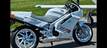 Honda vfr750rc36 1991 beschikbaar voor biedingen