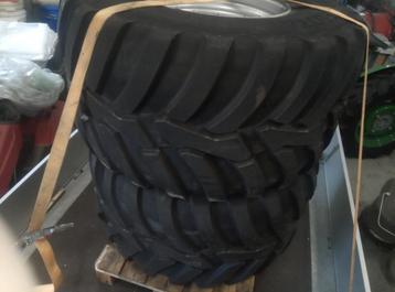 Stel banden 600/50 R22.5 Vredestein beschikbaar voor biedingen