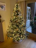 Besneeuwde kerstboom 2m10, Diversen, Kerst, Zo goed als nieuw, Ophalen