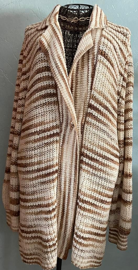 Caroline Biss 40 Nieuw Prachtige Vest / Gilet, Kleding | Dames, Truien en Vesten, Nieuw, Maat 38/40 (M), Beige, Ophalen of Verzenden