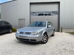 VW Golf 1.6 Benzine ***Handelaar/Export***, Auto's, Voorwielaandrijving, Stof, Zwart, 4 cilinders