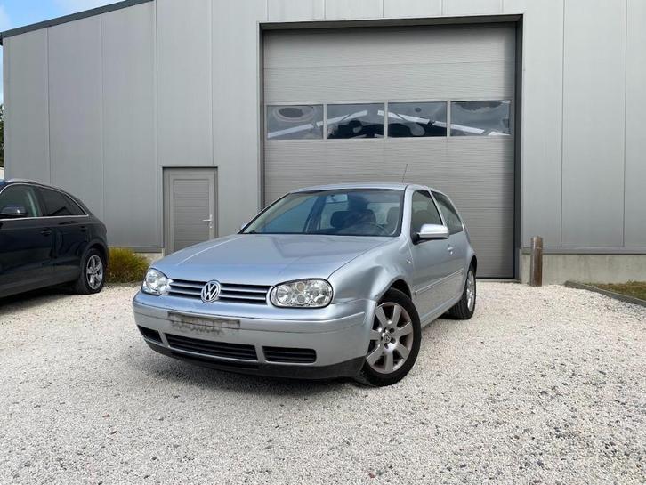VW Golf 1.6 Benzine ***Handelaar/Export***, Auto's, Volkswagen, Bedrijf, Te koop, Golf, Benzine, Euro 4, Stadsauto, 3 deurs, Handgeschakeld