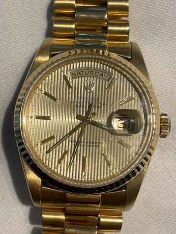 Herenhorloge Gouden Rolex Oyster perpetual Day-date beschikbaar voor biedingen